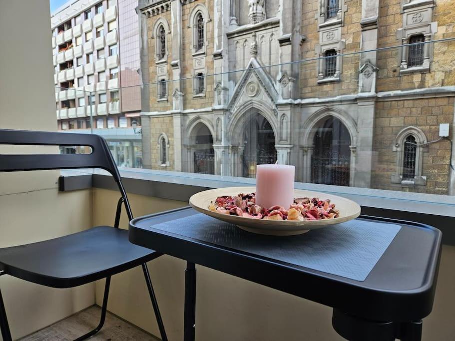 636A Gran Apartamento En Pleno Centro Oviedo Dış mekan fotoğraf