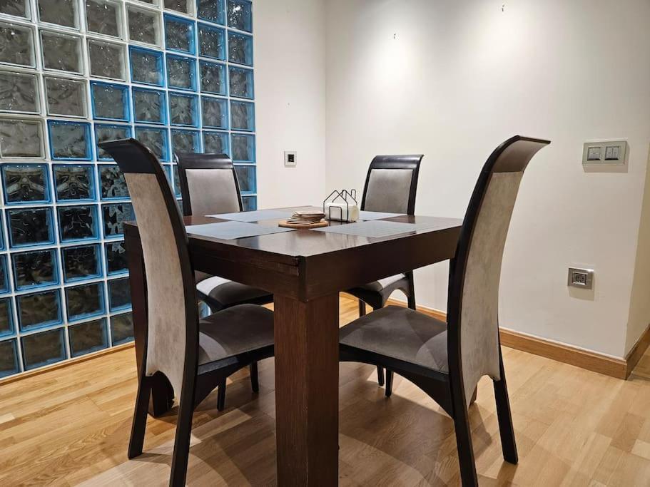 636A Gran Apartamento En Pleno Centro Oviedo Dış mekan fotoğraf